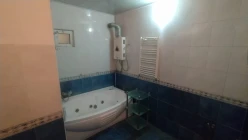 Satılır ev/villa 6 otaqlı 190 m², İnşaatçılar m.-11