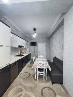 Satılır yeni tikili 3 otaqlı 96 m², İnşaatçılar m.-2