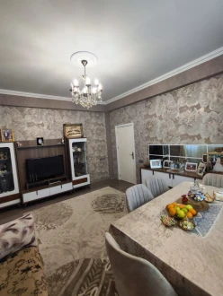 Satılır yeni tikili 3 otaqlı 96 m², İnşaatçılar m.-3