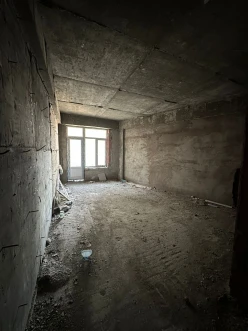 Satılır yeni tikili 3 otaqlı 140 m², İnşaatçılar m.-3