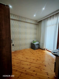 Satılır yeni tikili 3 otaqlı 76 m², Xırdalan-10 Satılır yeni tikili 3 otaqlı 76 m², Xırdalan-10