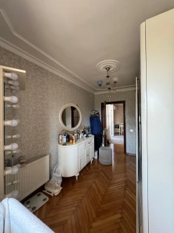 Satılır köhnə tikili 3 otaqlı 85 m²,  20 yanvar m.-15