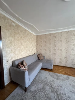Satılır köhnə tikili 3 otaqlı 85 m²,  20 yanvar m.-10