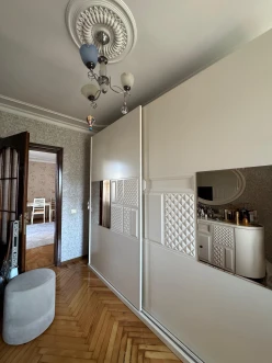 Satılır köhnə tikili 3 otaqlı 85 m²,  20 yanvar m.-4