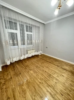 Satılır yeni tikili 2 otaqlı 65 m², İnşaatçılar m.-11