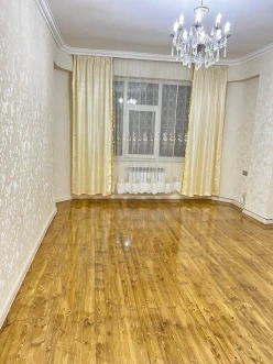 Satılır yeni tikili 2 otaqlı 65 m², İnşaatçılar m.-7