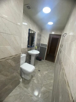 Satılır yeni tikili 3 otaqlı 90 m², İnşaatçılar m.-24