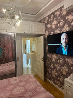 Satılır yeni tikili 2 otaqlı 45 m²,  İnşaatçılar m.-3