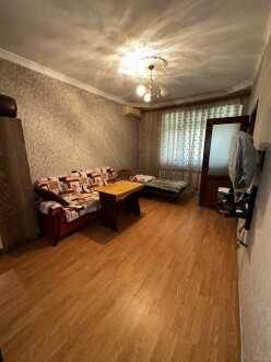 Satılır köhnə tikili 1 otaqlı 30 m²,  Memar Əcəmi m.-8