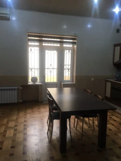 İcarə ev/villa 8 otaqlı 540 m², İçəri Şəhər m.-9