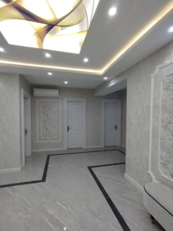 Satılır yeni tikili 4 otaqlı 147 m², İnşaatçılar m.-8