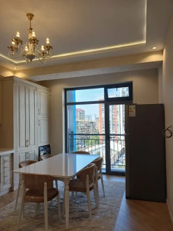 İcarə yeni tikili 3 otaqlı 130 m², Nəriman Nərimanov m.-7