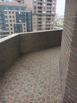 İcarə yeni tikili 4 otaqlı 155 m²,  28 May m.-22