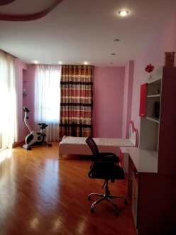 İcarə yeni tikili 4 otaqlı 180 m²,  Nəsimi-4