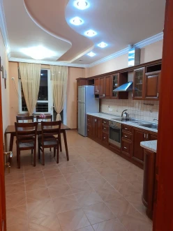 İcarə yeni tikili 4 otaqlı 180 m²,  Nəsimi-11