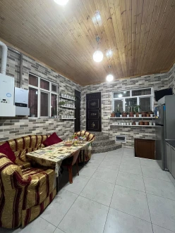 Satılır ev/villa 5 otaqlı 240 m²,  Kəşlə-2