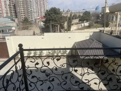Satılır ev/villa 6 otaqlı 600 m²,  Səbail