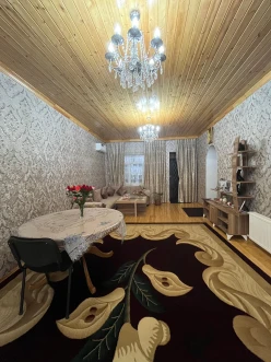 Satılır ev/villa 5 otaqlı 240 m²,  Kəşlə-4