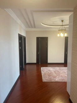 Satılır yeni tikili 2 otaqlı 105 m²,  Gənclik m.-7