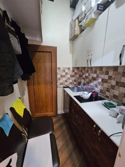 Satılır obyekt 80 m²,  Gənclik m.-8