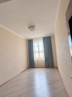 Satılır yeni tikili 3 otaqlı 125 m²,  Xalqlar Dostluğu m.-6