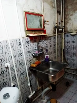 Satılır köhnə tikili 2 otaqlı 60 m², Bakıxanov q.-22