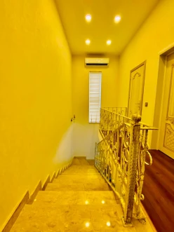 Satılır ev/villa 5 otaqlı 200 m², Badamdar q.-9