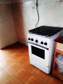 Satılır köhnə tikili 2 otaqlı 60 m², Bakıxanov q.-16