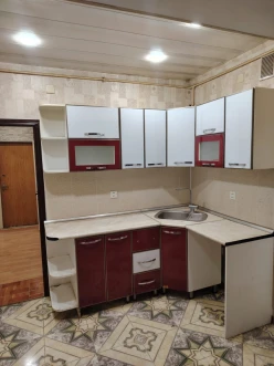 Satılır köhnə tikili 2 otaqlı 65 m², Əhmədli m.-6