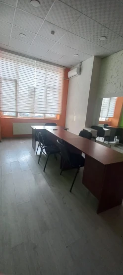 İcarə ofis 1 otaqlı 20 m², Nəriman Nərimanov m.-4