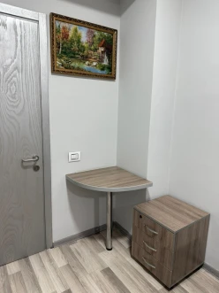 İcarə ofis 1 otaqlı 25 m², Elmlər Akademiyası m.-5