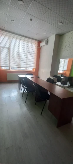 İcarə ofis 1 otaqlı 20 m², Nəriman Nərimanov m.-5