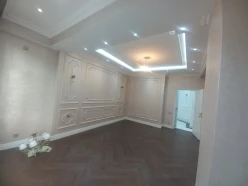 Satılır yeni tikili 3 otaqlı 136 m², Gənclik m.-25