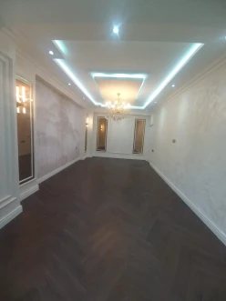Satılır yeni tikili 3 otaqlı 136 m², Gənclik m.-18