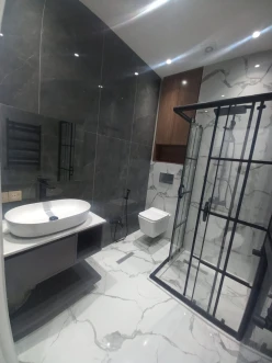 Satılır yeni tikili 3 otaqlı 136 m², Gənclik m.-16