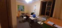 İcarə ofis 3 otaqlı 45 m², Elmlər Akademiyası m.-2