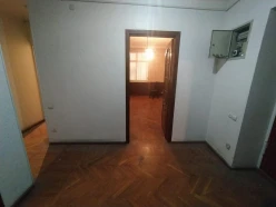 İcarə köhnə tikili 3 otaqlı 85 m², Nəriman Nərimanov m.-7