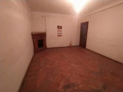 İcarə köhnə tikili 3 otaqlı 85 m², Nəriman Nərimanov m.-5