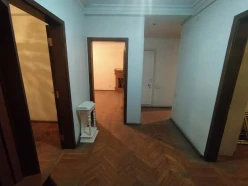 İcarə köhnə tikili 3 otaqlı 85 m², Nəriman Nərimanov m.-16