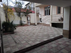 Satılır ev/villa 9 otaqlı 351.9 m²,  Azadlıq prospekti m.-2
