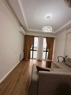 İcarə yeni tikili 2 otaqlı 55 m²,  İnşaatçılar m.-2
