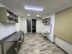 İcarə obyekt 140 m², Elmlər Akademiyası m.-12