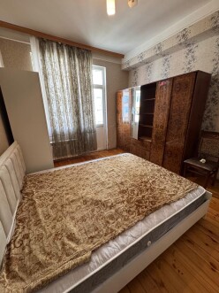 Satılır yeni tikili 2 otaqlı 58 m², İnşaatçılar m. Satılır yeni tikili 2 otaqlı 58 m², İnşaatçılar m.