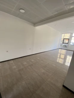 İcarə ofis 1 otaqlı 32 m², 28 May m.-4