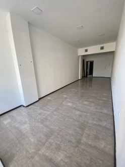 İcarə ofis 1 otaqlı 32 m², 28 May m.-3