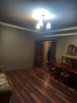 İcarə köhnə tikili 2 otaqlı 60 m²,  İnşaatçılar m.-11