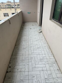 Satılır köhnə tikili 2 otaqlı 75 m²,  Bakıxanov-11