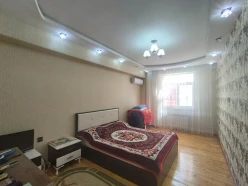 Satılır yeni tikili 2 otaqlı 86 m², Masazır q.-6