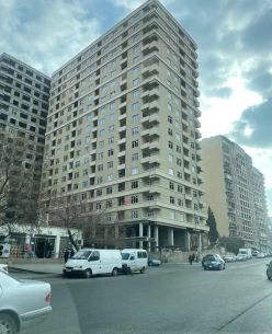 Satılır yeni tikili 1 otaqlı 52 m², İnşaatçılar m.-16