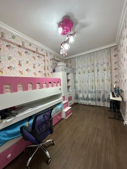 Satılır yeni tikili 3 otaqlı 85 m², İnşaatçılar m.-6 Satılır yeni tikili 3 otaqlı 85 m², İnşaatçılar m.-6